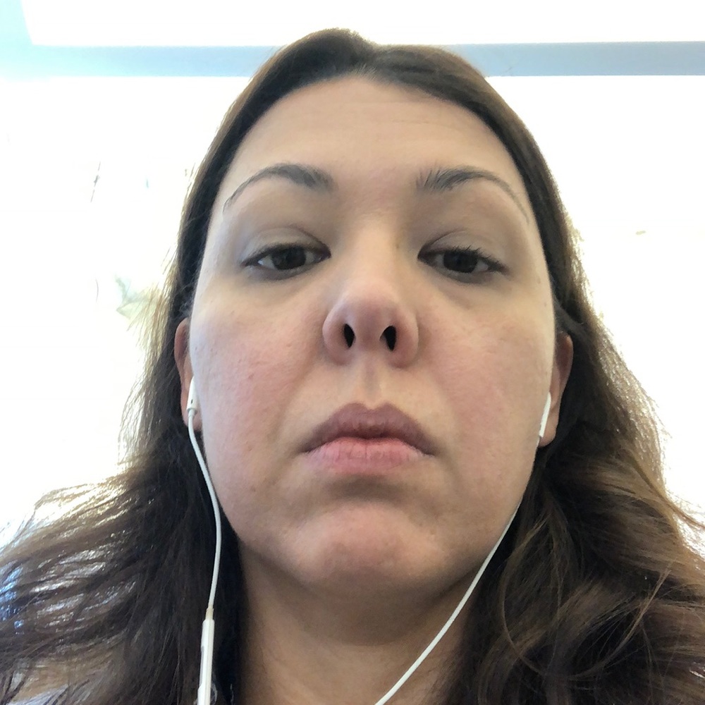 Meet your Posher, Marilia